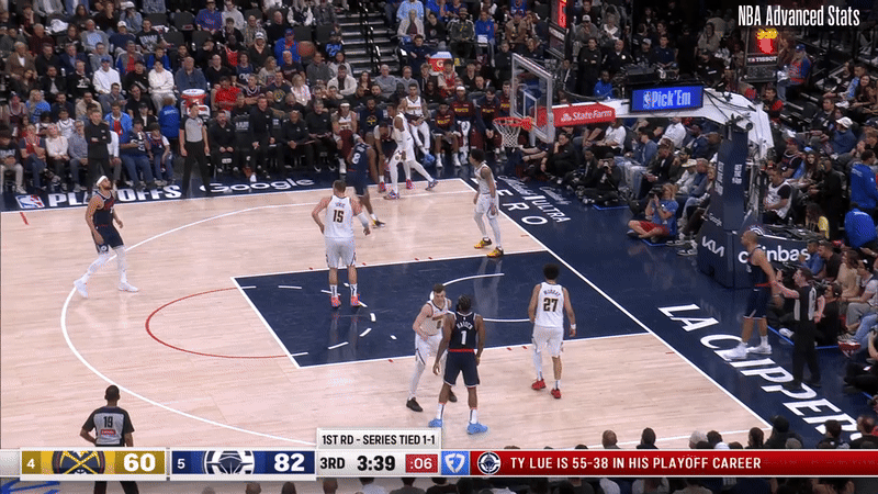 Simmons quick decision.mp4 [video-to-gif output image]